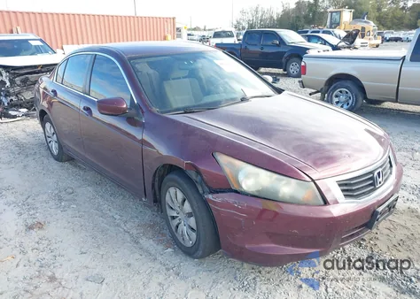 2010 Honda Accord 2.4 Lx из США, поврежденный, VIN 1HGCP2F31AA198333